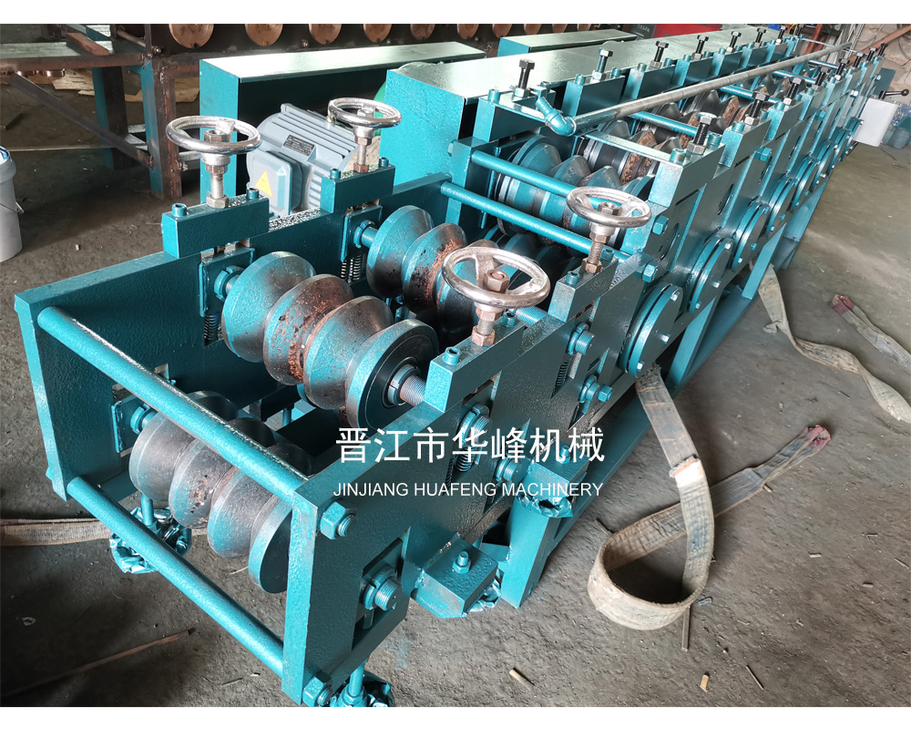訂做廢舊建筑租賃腳手架圓管變方管機(jī)